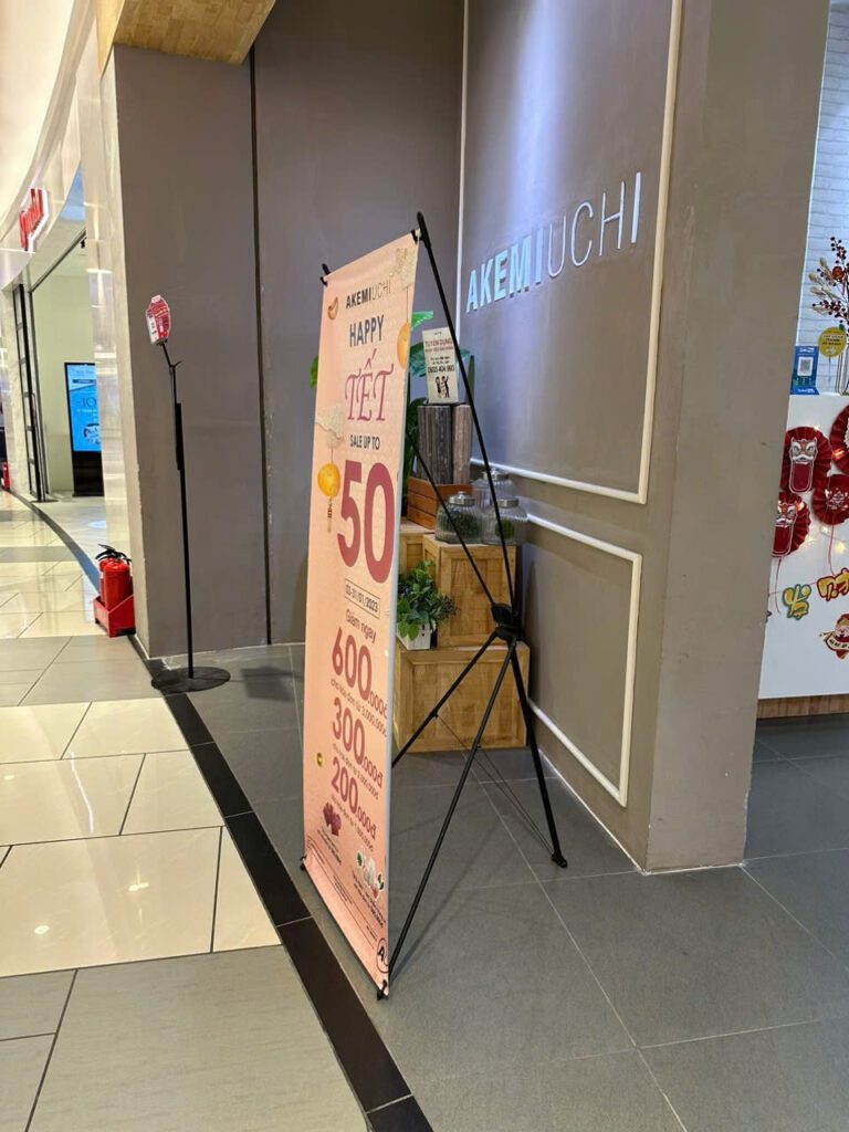 standee quảng cáo